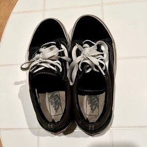 Vans Off-The-Wall Black/White Size 8